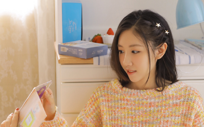 国家移民管理局：今年上半年3.33亿人次出入境